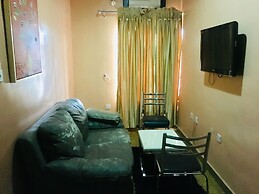 Euc Demodern Hotel & Suites