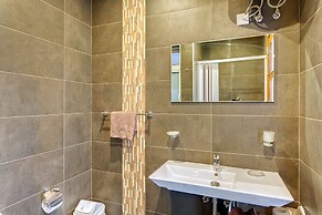 Modern 2 Bedroom Apartment in St Julians