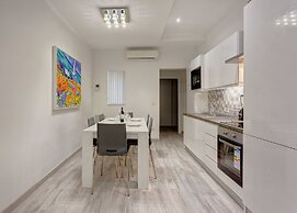 Modern Apartment in the Best Area of Sliema