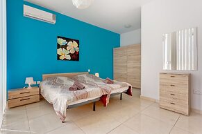 Modern Penthouse in the Heart of Saint Julian's