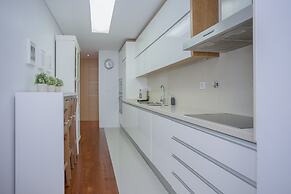 Liiiving in Porto - Balcony Dragão View