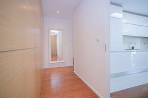 Liiiving in Porto - Balcony Dragão View