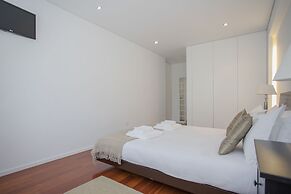 Liiiving in Porto - Balcony Dragão View