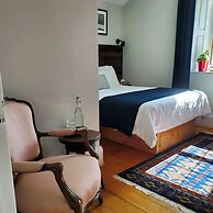 Harlem Stonegate B&B