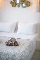 DS Traditional Villas Santorini Island