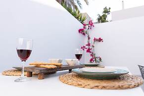 DS Traditional Villas Santorini Island