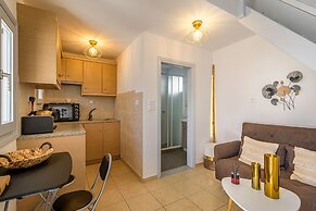 DS Traditional Villas Santorini Island