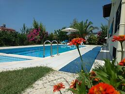 Villa Ruya,with Swimming Pool & Stunning sea Views