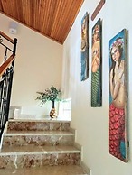 Villa Ruya,with Swimming Pool & Stunning sea Views