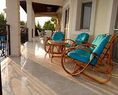 Villa Ruya,with Swimming Pool & Stunning sea Views