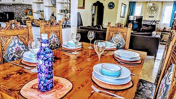 Villa Ruya,with Swimming Pool & Stunning sea Views