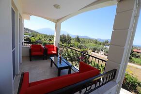 Villa Ruya,with Swimming Pool & Stunning sea Views