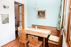 Marthas Veranda Apartment