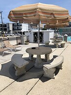 Panoramic Motel & Apartments