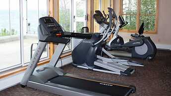 Bluefin Bay on Lake Superior