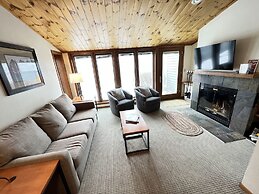 Bluefin Bay on Lake Superior