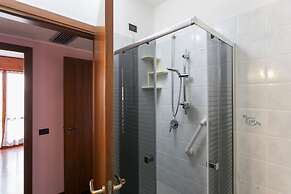 Bollate - Via Dante 33