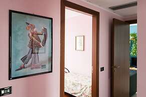 Bollate - Via Dante 33