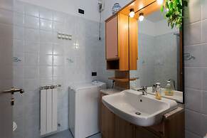 Bollate - Via Dante 33