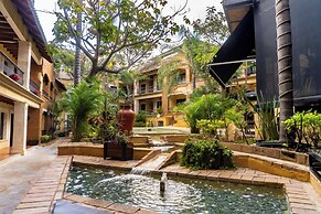 Casa de Adobe Gallery & Luxury Boutique