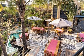 Casa de Adobe Gallery & Luxury Boutique