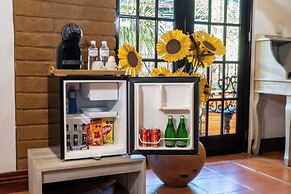 Casa de Adobe Gallery & Luxury Boutique