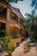 Casa de Adobe Gallery & Luxury Boutique