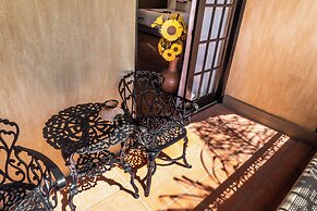 Casa de Adobe Gallery & Luxury Boutique