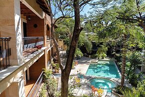 Casa de Adobe Gallery & Luxury Boutique