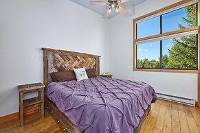 Lift Tickets Ski-in-out Mnt Side Wifi, Fireplace, Clubhousewinter Shut