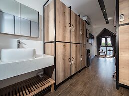 Wings House - Hostel