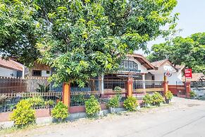 OYO Collection O 1032 Rahayu Residence Syariah