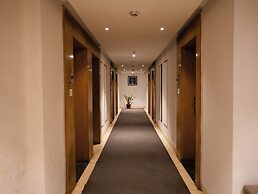 Jagrati Vinn by Vesta