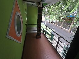 Dhika Adventure - Hostel