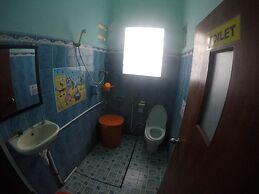 Dhika Adventure - Hostel