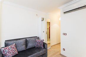 Taxim Elegance Suites