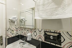 Taxim Elegance Suites