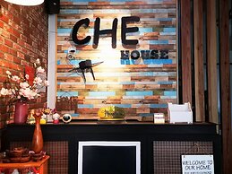 Dalat Che House