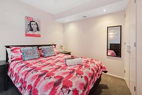 Awesome Central Wellington Apartment