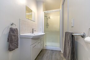 Awesome Christchurch Apartment
