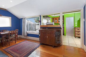 Central Christchurch Cottage