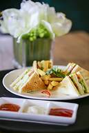 Sunbreeze Hotel Senayan