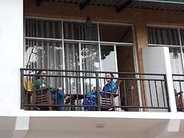 Nature Life Guest Inn