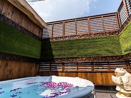 Hotel Petit Bali Garden Shin-Okubo - Adults Only