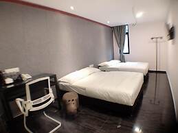 M Design Hotel Taman Pertama