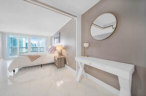 Spacious One Bedroom Centrally Located