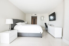 The Terrace on the Bay Close to Miami Beach