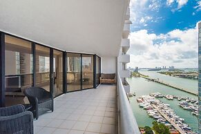 Stunning Balcony Views 3 Bedroom