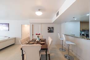 Stunning Balcony Views 3 Bedroom