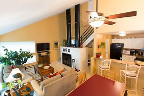 Gorgeous 2 Bedroom Sanctuary With Hot Tub